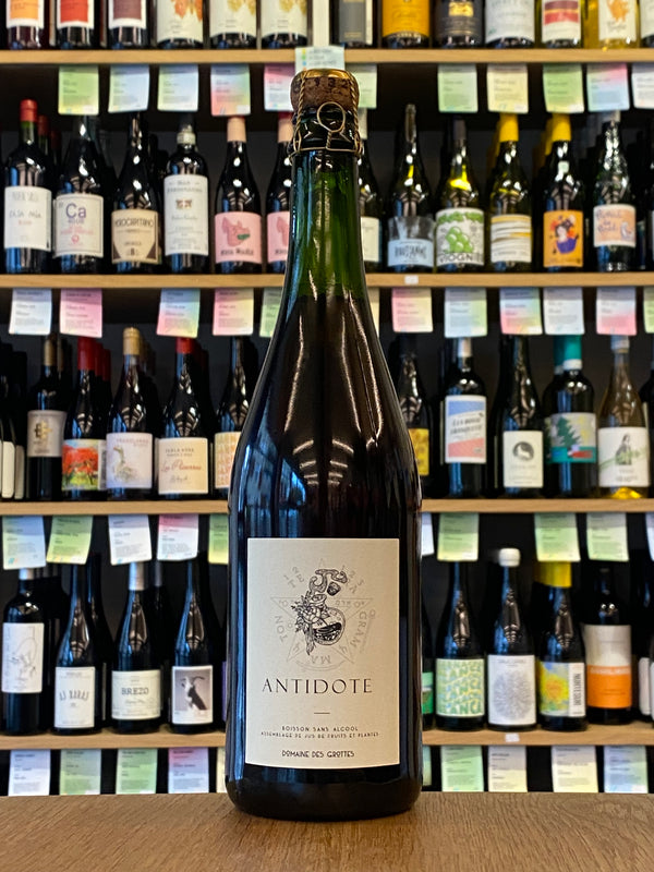 Romain Des Grottes | L'Antidote | Non Alcoholic Wine Alternative